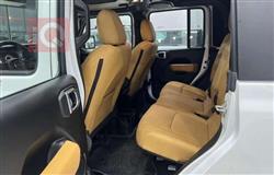 جيب جلاديتور